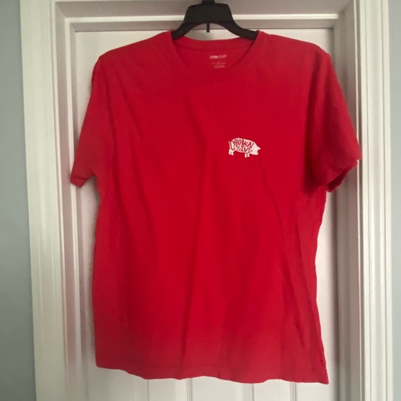 crown & ivy Other - Crown and Ivy red tshirt -size large